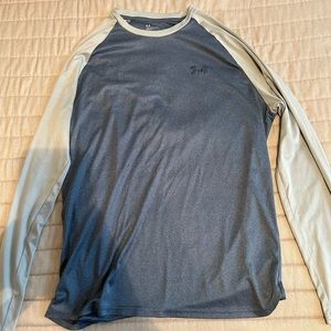 Under Armour, long sleeve baseball tee. Size L